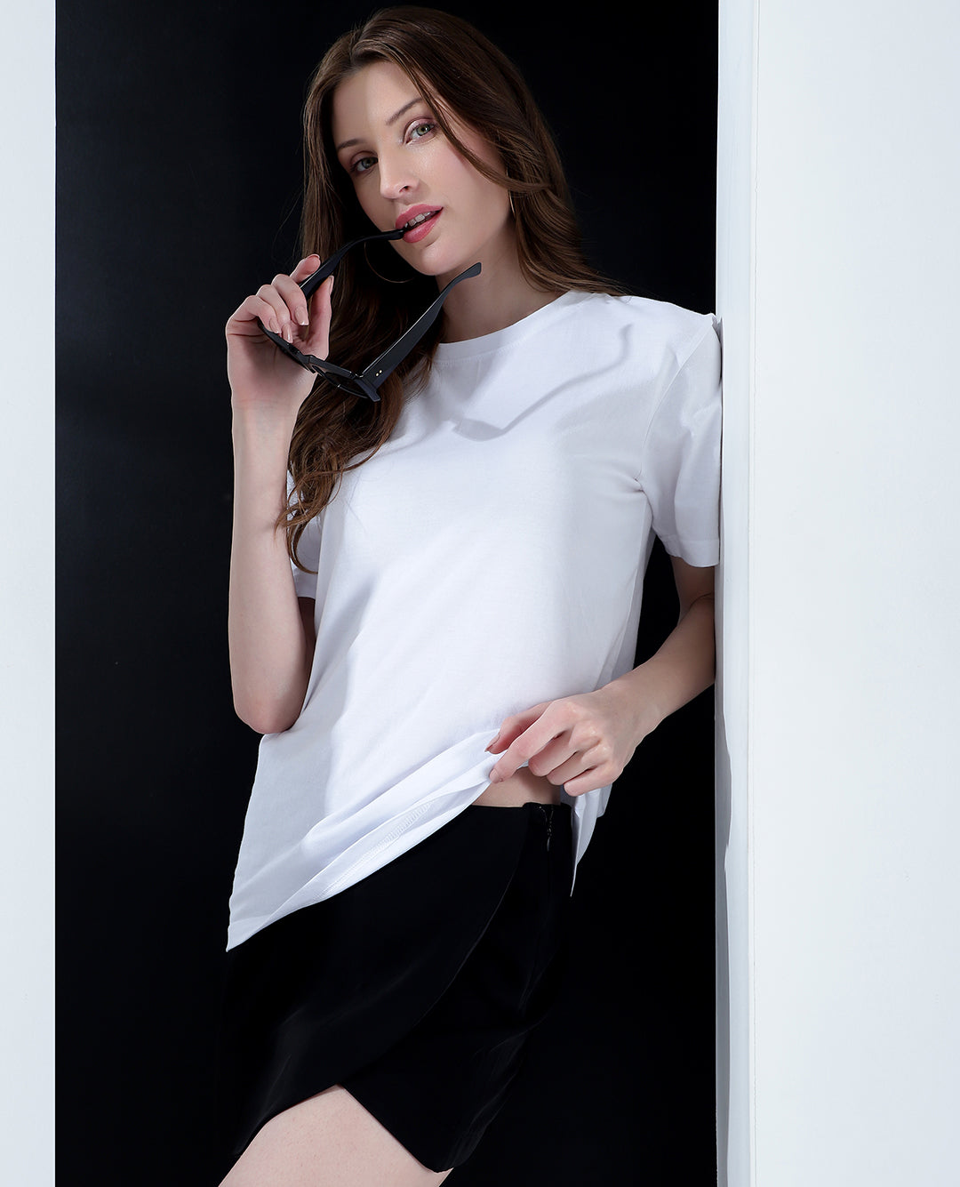 Women's White Solid Oversized T-shirt