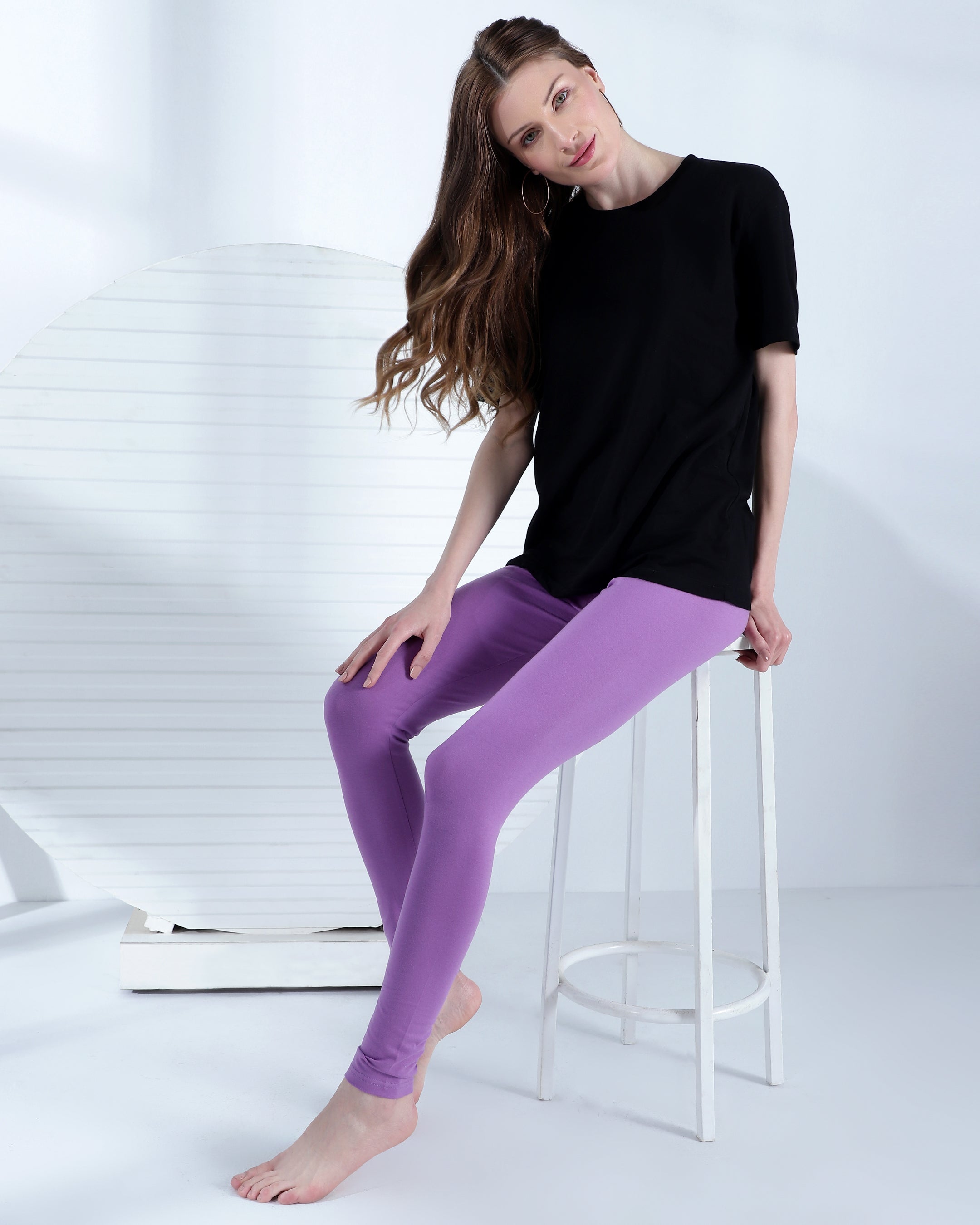 Women's Lavender Solid Leggings